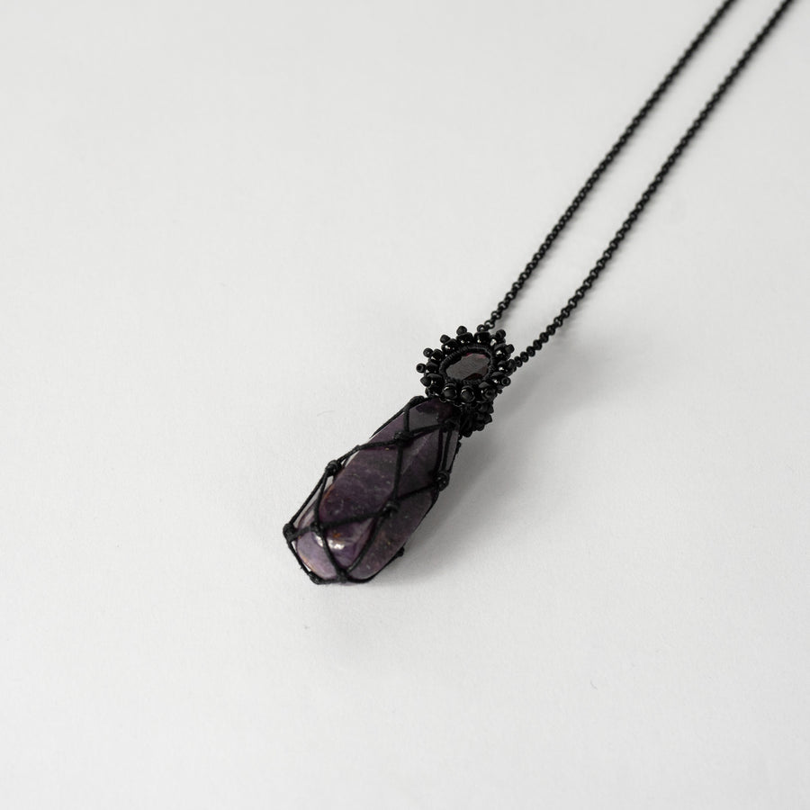 Star Sapphire Tallon with Rose Cut Garnet Necklace